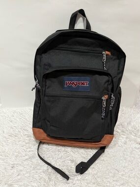 besk hiking backpack for women 9 Best Hiking Backpacks for Women, Tried and Tested for 2026